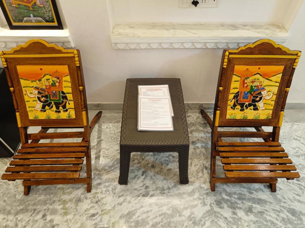 Отель Prakash Ji'S Haveli -Luxurious Lakeside Retreat- Удайпур Экстерьер фото